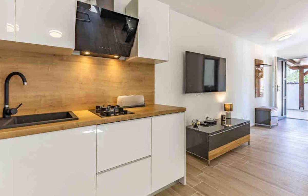 Apartments Eden Šišan Exteriér fotografie