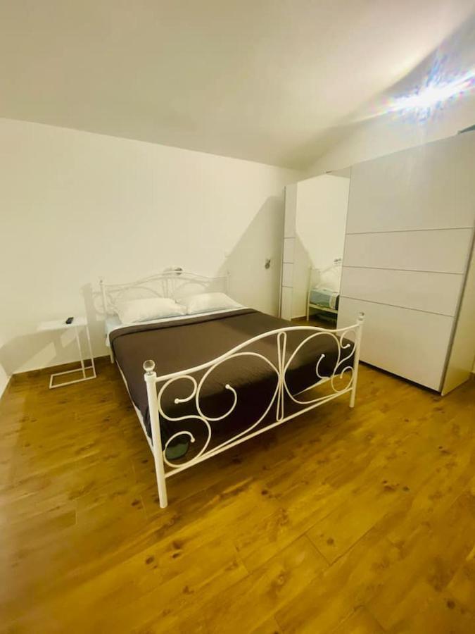 Apartments Eden Šišan Exteriér fotografie